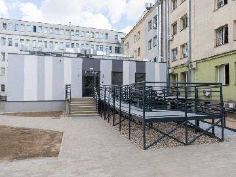 Nowy pawilon medyczny w Szpitalu Czerniakowskim