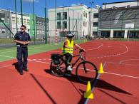 Egzamin na Kartę Rowerową pod czujnym okiem policjanta