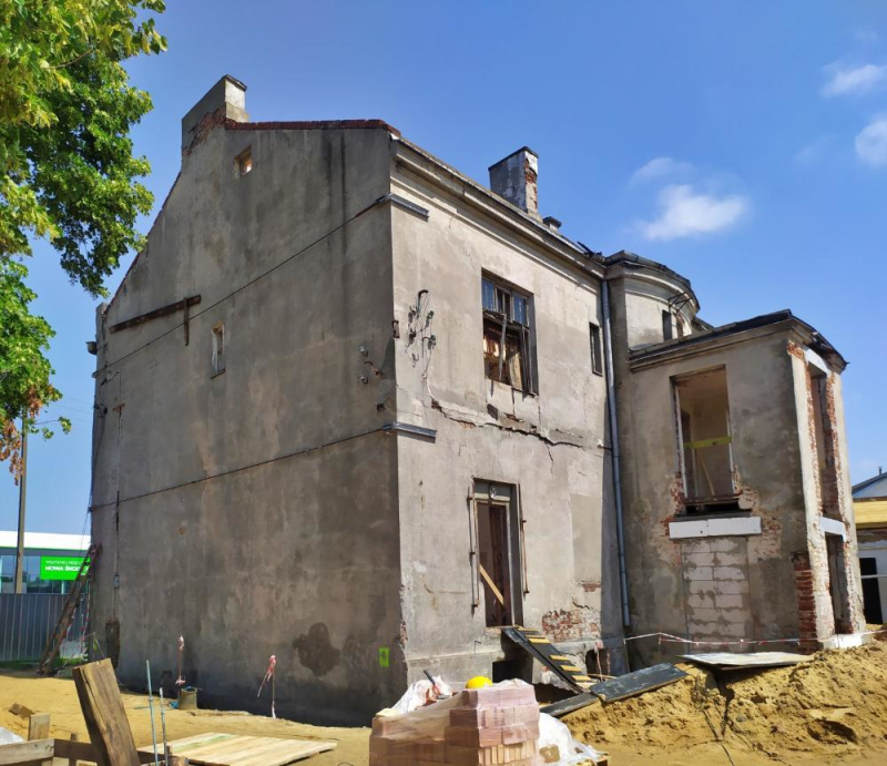 Remont secesyjnej wilii na Białołęce