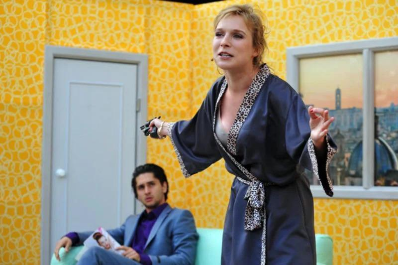 Związek otwarty Teatru Polonia na Placu Konstytucji