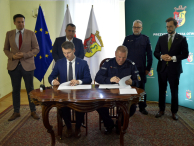 Komendant Stołeczny Policji nadinsp. Paweł Dzierżak podpisał porozumienie z Prezydentem Miasta Otwocka w sprawie realizacji innowacyjnego systemu monitoringu