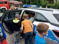 Otwoccy policjanci prowadzili zajęcia edukacyjne dla uczestników półkolonii w ramach akcji „Bezpieczne wakacje 2022”