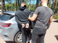 Pobicie w Otwocku. 43-latek zaatakowany "tulipanem". Sprawcy zatrzymani