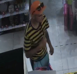 Kradzież sztućców w galerii - poznajesz tego mężczyznę?