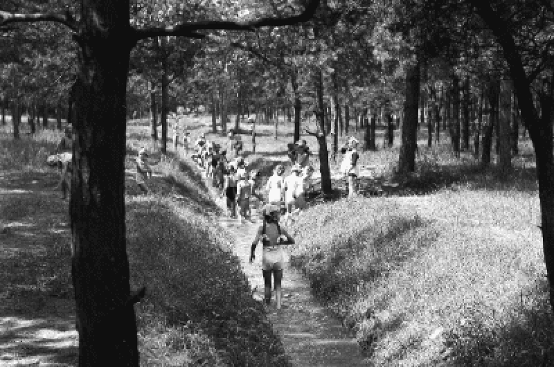 Lata powojenne na Bielanach – odbudowa, inwestycje, życie społeczne