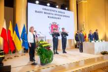 Honorowi Obywatele m.st. Warszawy na uroczystej sesji Rady Miasta