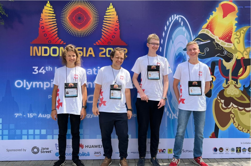 Sukces warszawskich licealistów na Międzynarodowej Olimpiadzie Informatycznej