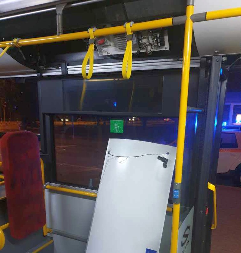 Pijany mężczyzna zdemolował autobus