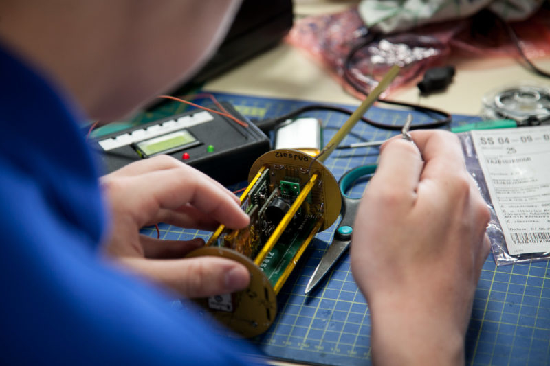 CanSat 2022/2023 - zbierz drużynę, wyślij zgłoszenie!