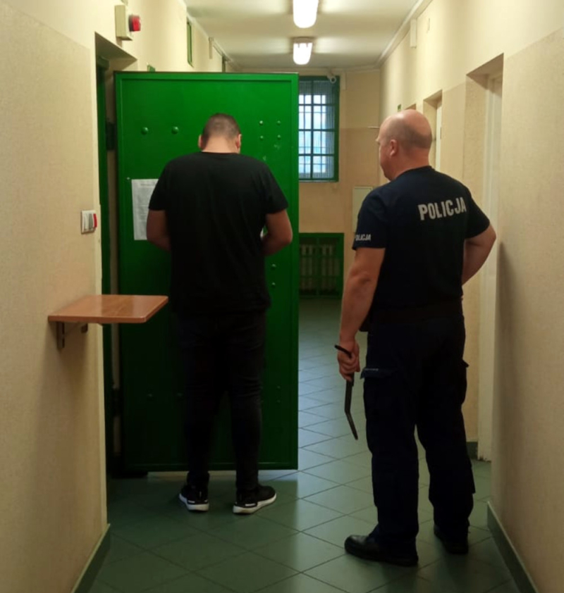 Sprawcy oszustwa „na policjanta i prokuratora” zatrzymani!