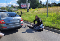 Skradzione w Niemczech dwa kampery odzyskane, pięciu mężczyzn aresztowanych