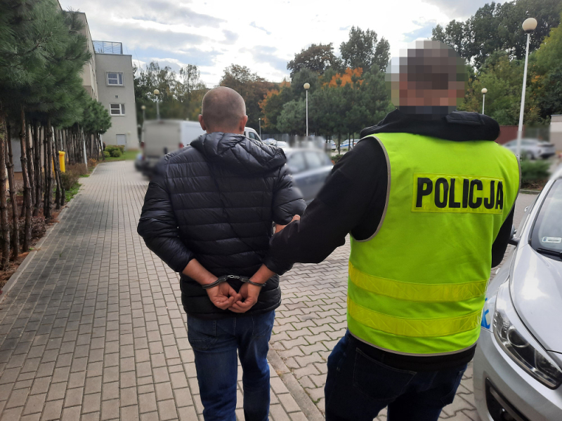 Jedna kradzież mu nie wystarczyła. Został zatrzymany, gdy wrócił po kolejne fanty