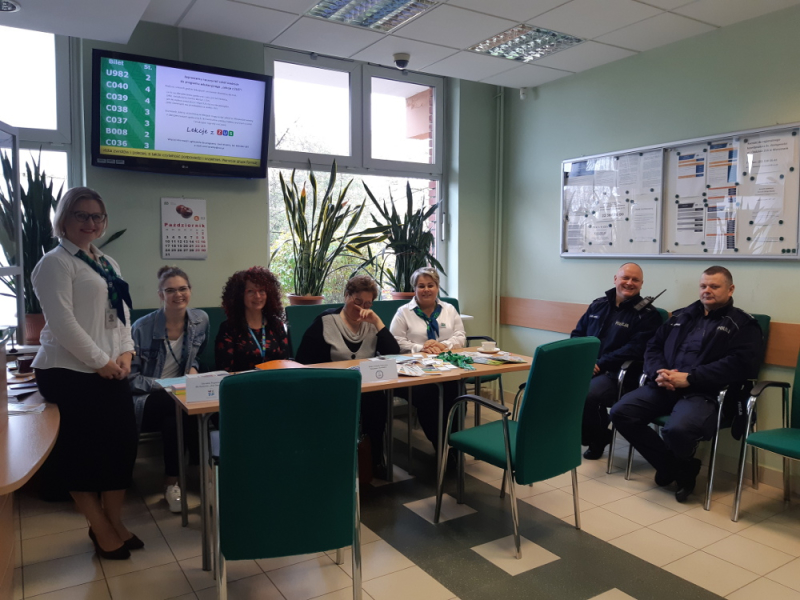 Spotkanie policjantów z mieszkańcami z Woli i Bemowa