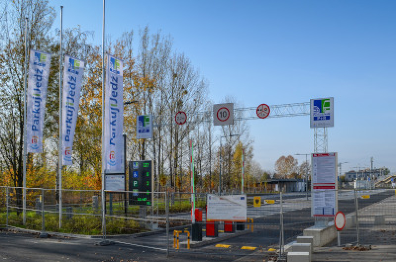 Parking P+R Warszawa Jeziorki czeka na samochody