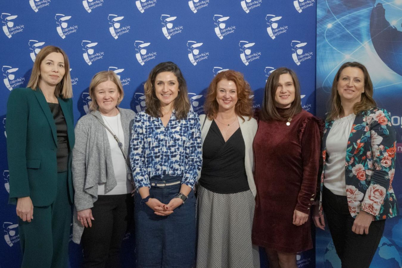 Super Żłobek, Super Klub Dziecięcy, Super Dzienny Opiekun 2022 - Gala Laureatów