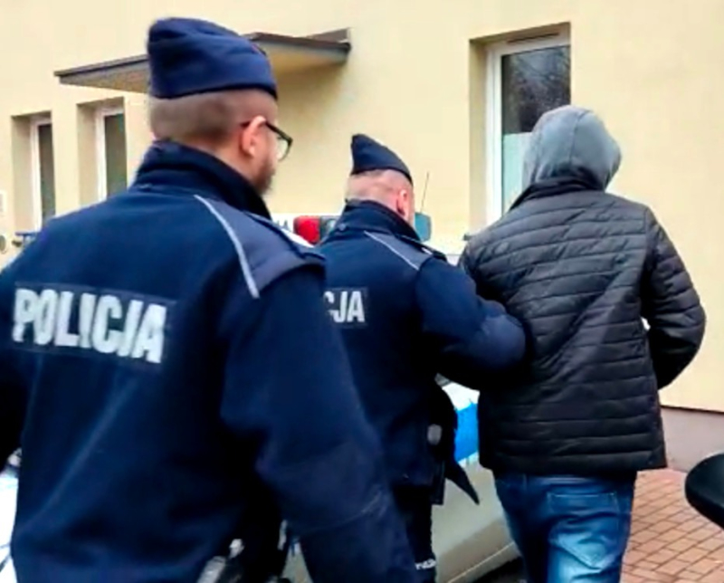 Przewoził narkotyki bez prawa jazdy