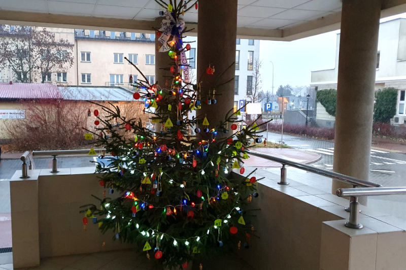 Wyjątkowa - odblaskowa choinka! Weź odblask i zadbaj o swoją widoczność na drodze