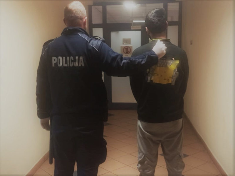 Dzielnicowa zatrzymała go, bo znęcał się nad swoimi dziadkami