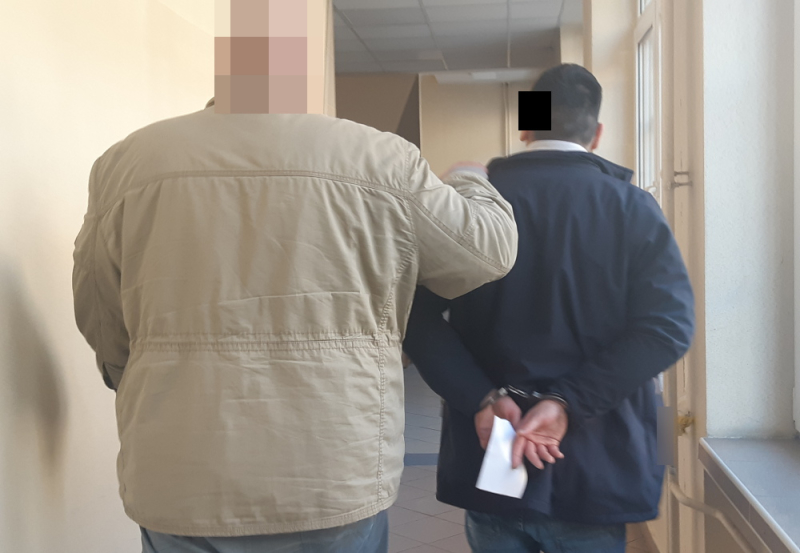 Zarzuty za wymuszenie rozbójnicze i sutenerstwo