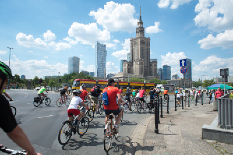 Masa rowerów w drugi dzień Świąt