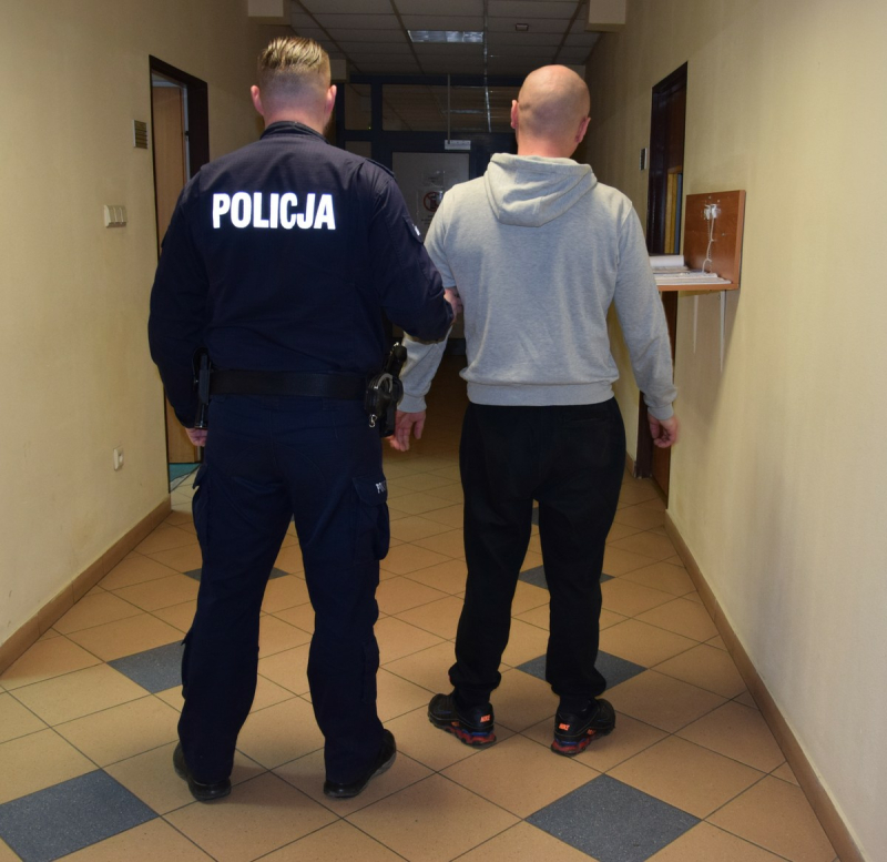 Poszukiwany listem gończym trafił do aresztu