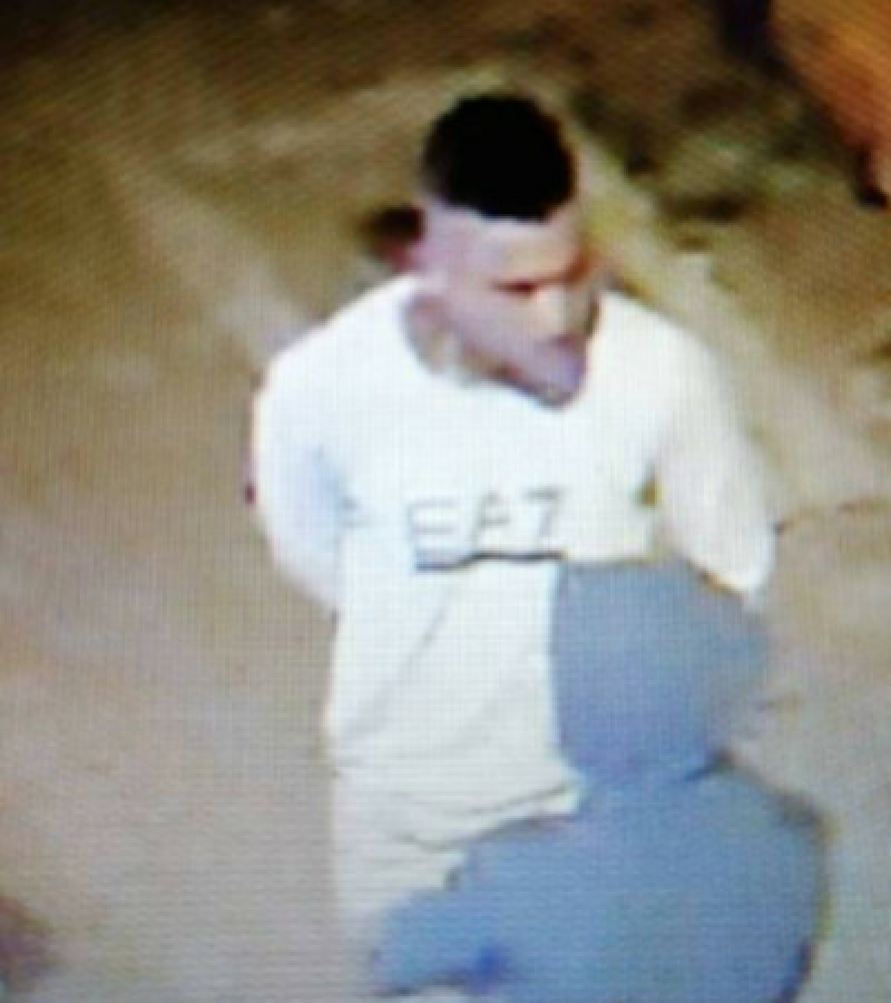 Jeśli rozpoznajesz tego mężczyznę, zadzwoń!