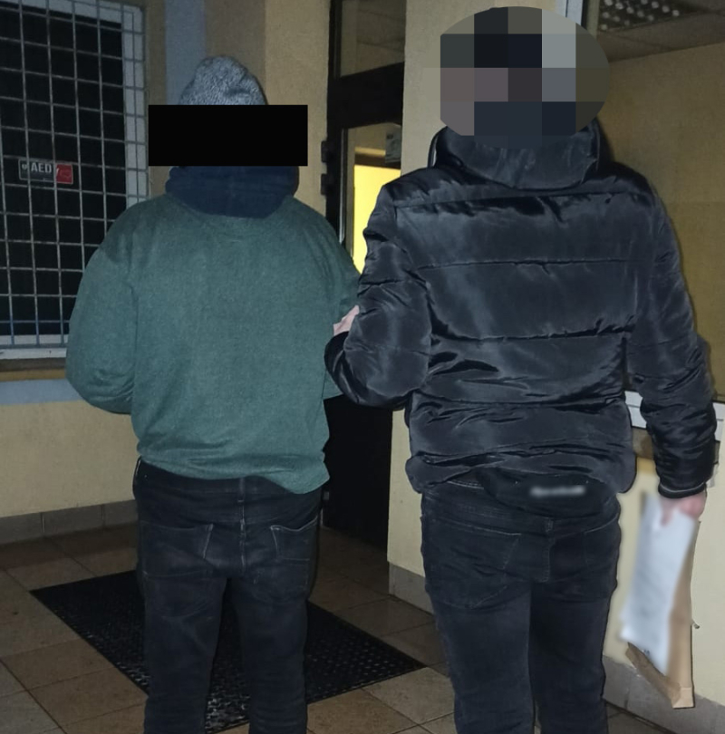 Zdradziła go kurtka, w którą ubrał się, po dokonanym włamaniu do pojazdu.