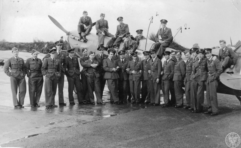 Konkurs "Skrzydlaci Rycerze w Bitwie o Anglię. Historia żołnierzy z Dywizjonu 303"