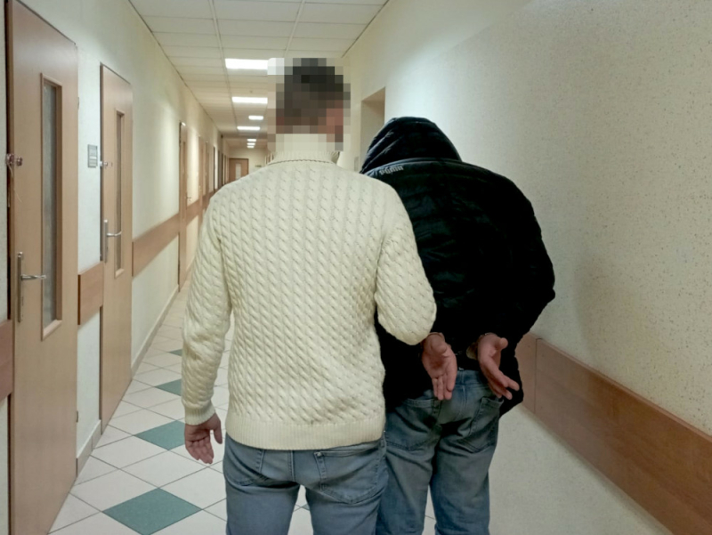 Za oszustwo metodą „na pracownika banku” trafili do aresztu – pokrzywdzona straciła blisko 15 tys. złotych