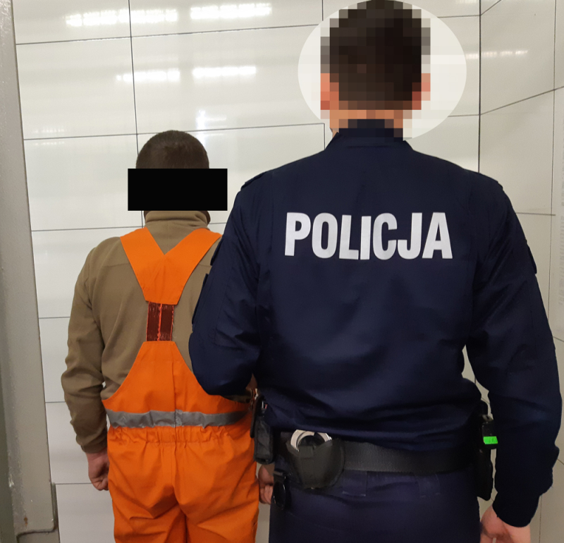 Trzech zatrzymanych za kradzież paliwa z samochodu służbowego