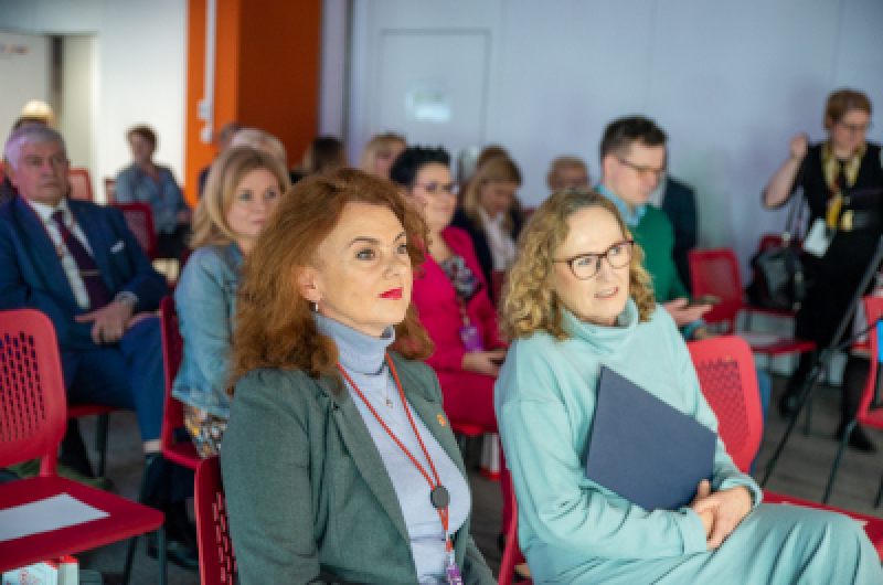 Komunikacja miejska jest kobietą