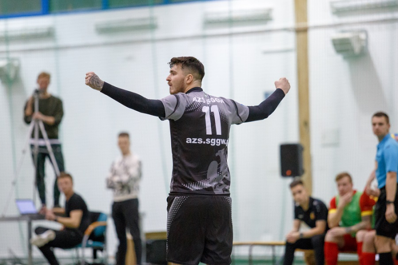 Małe derby Warszawy w futsalu podszyte nadzieją