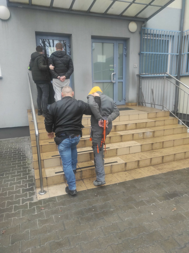 Zatrzymani podczas transakcji narkotykowej
