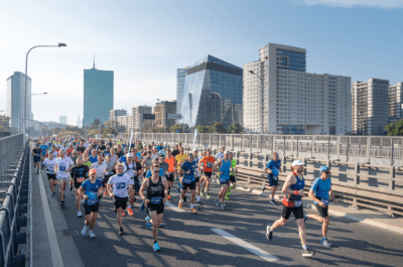 Biegacze na start! 26 marca Półmaraton Warszawski