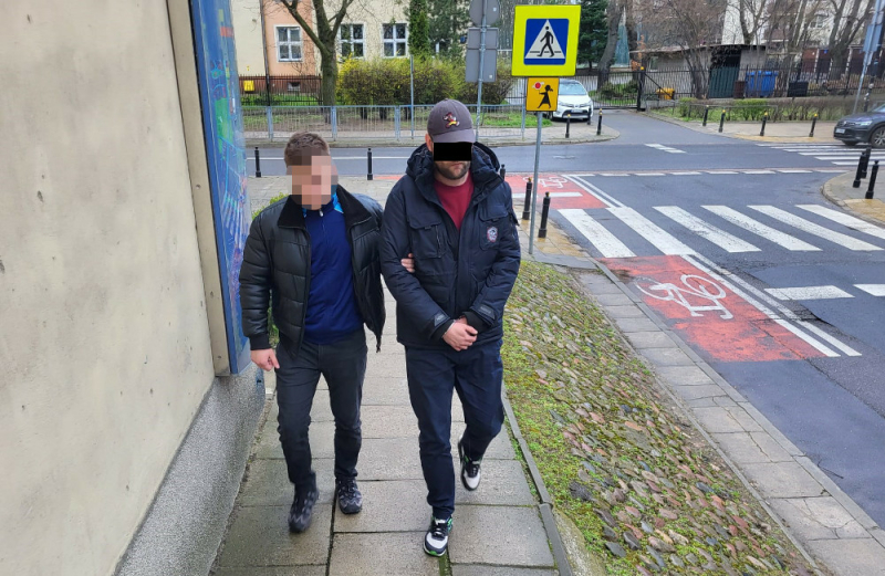Do miejsca zamieszkania podejrzanego doprowadził policjantów skradziony lokalizator gps