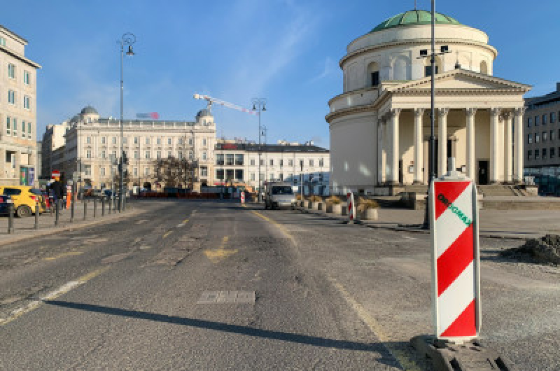 Czas na drugą jezdnię placu Trzech Krzyży