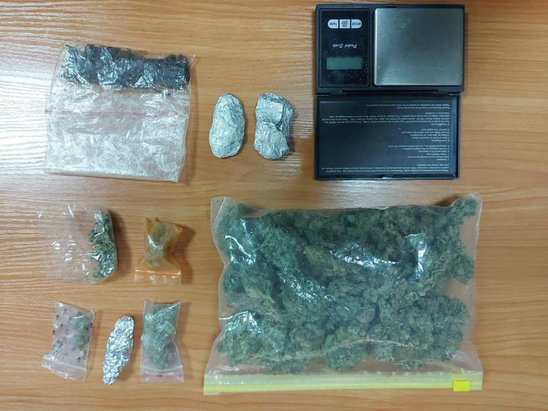 Posiadał ponad 100 gramów marihuany i haszyszu