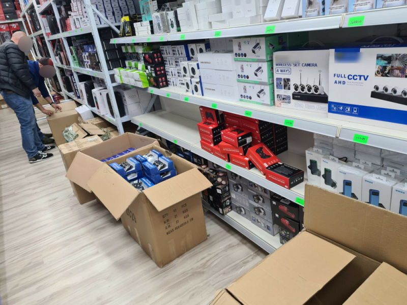 Handlowała sprzętem elektronicznym. Zabezpieczono towar o wartości prawie 850 tysięcy złotych
