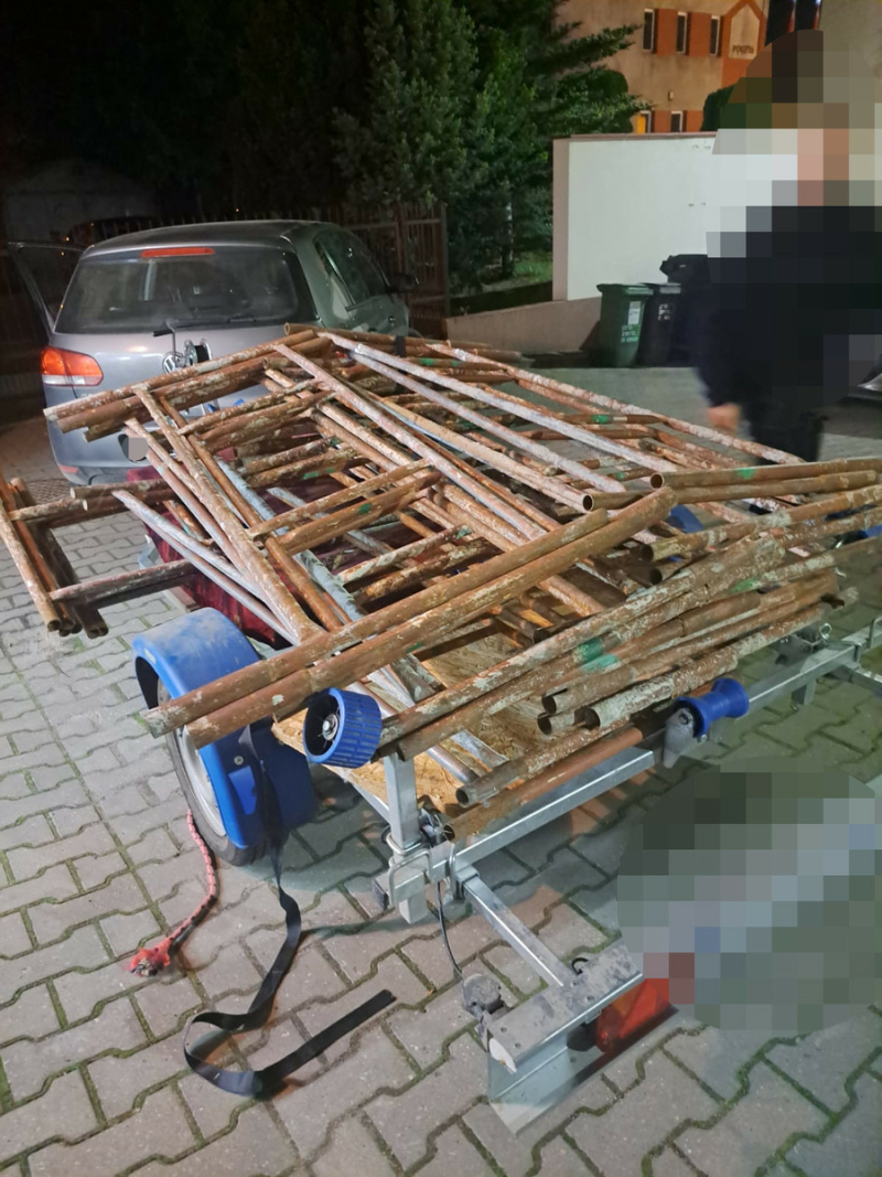 Na przyczepce wiózł skradzione wcześniej rusztowania