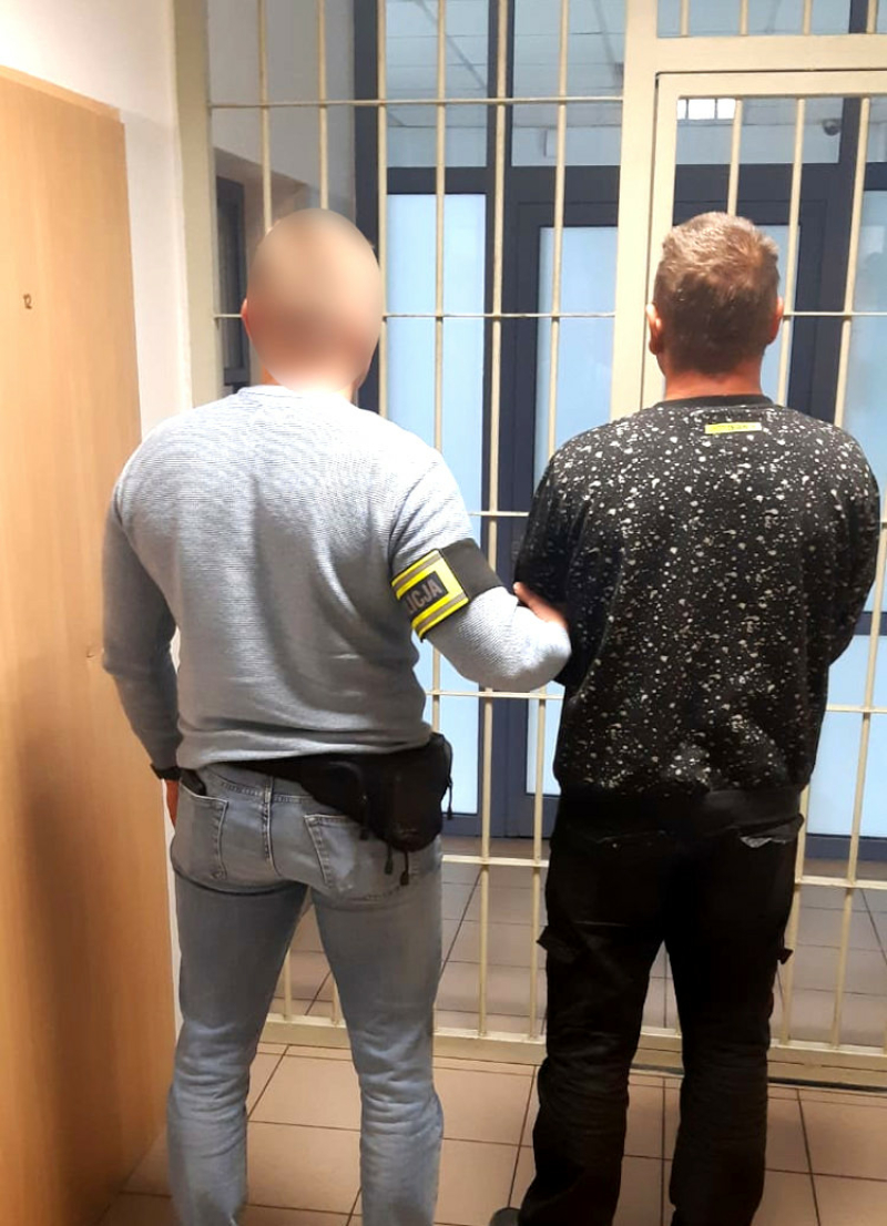 Wpadli po kradzieży dwóch aut ciężarowych