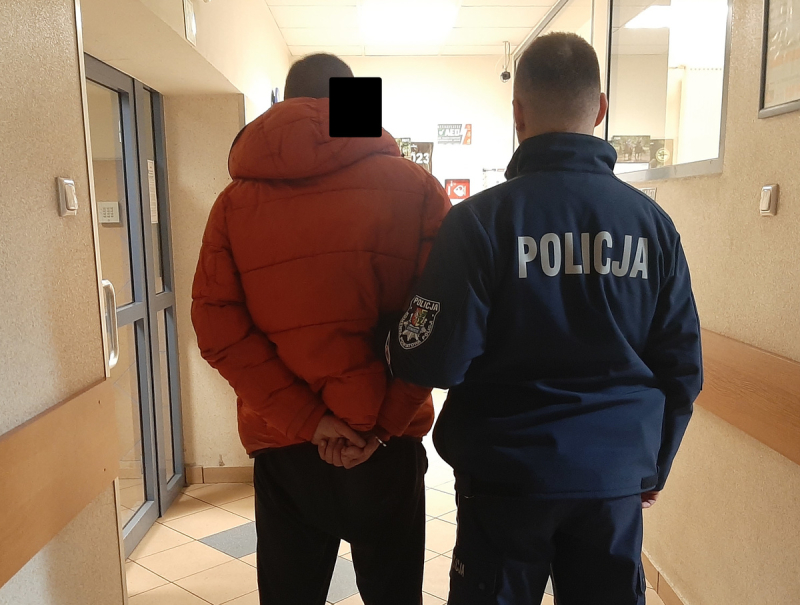 Proponował policjantom 10 000 PLN, by Ci puścili go wolno
