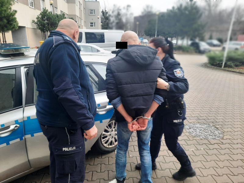 Chciał przekupić policjantów