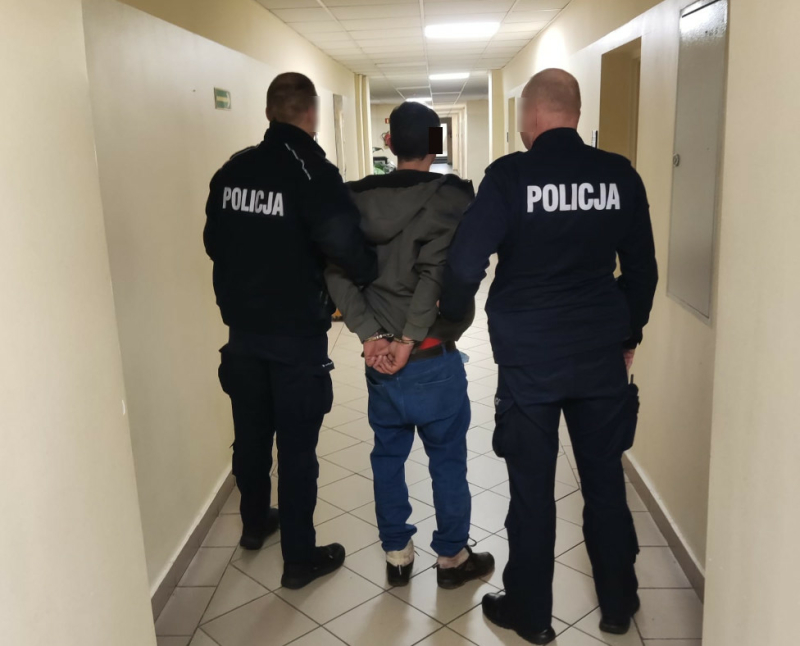 Uciekł z miejsca zabójstwa, wpadł w ręce policjantów z Woli