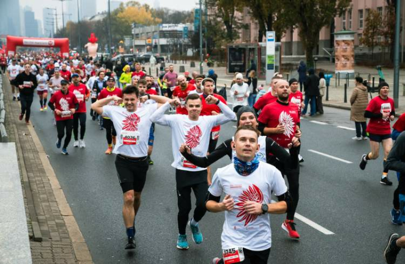 Już 13 tysięcy biegaczy na liście startowej 34. Biegu Niepodległości