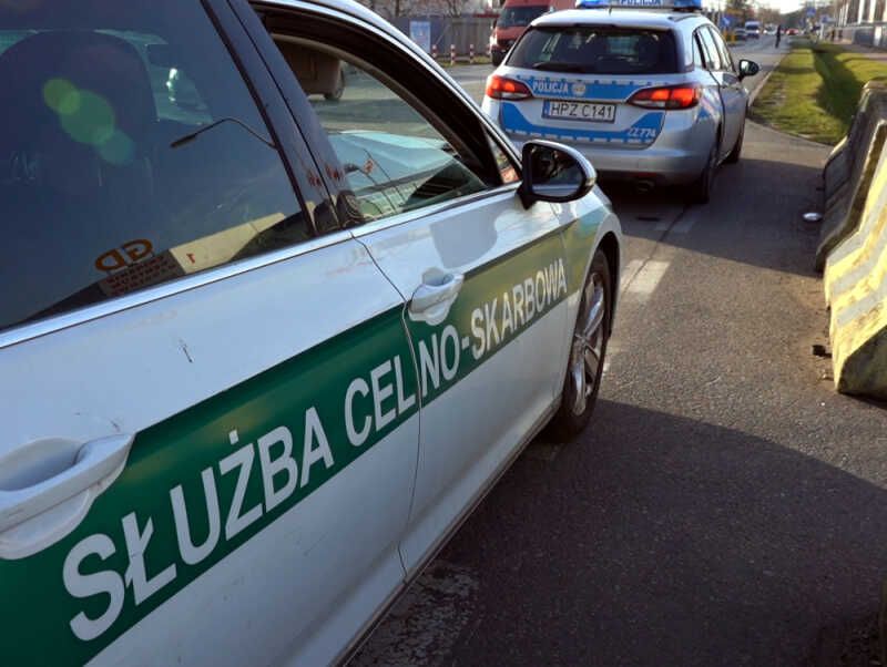 Cios w nielegalny handel podrobionymi towarami