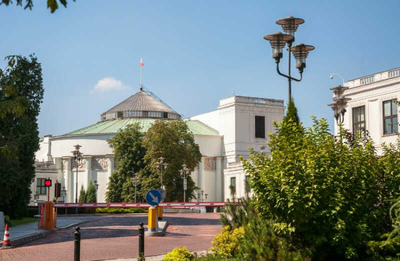 Sejm, Senat i Pałac Prezydencki: Polityczne Serce Warszawy