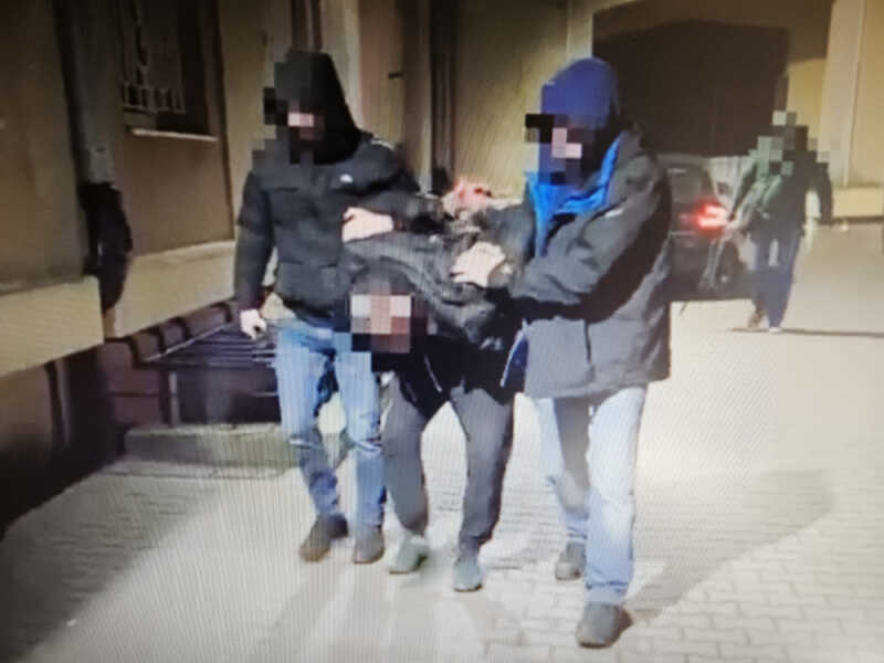 Zadawał ciosy nożem, trafił do aresztu na trzy miesiące