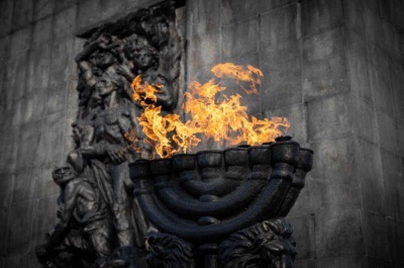 Warszawskie obchody Międzynarodowego Dnia Pamięci o Ofiarach Holokaustu