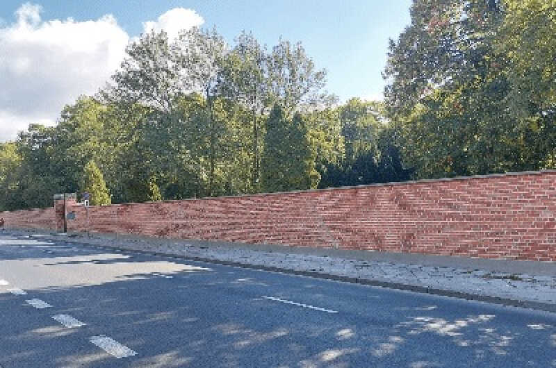 Remont muru Cmentarza Powązkowskiego