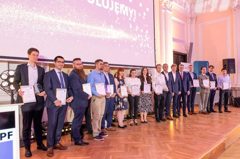 TRUMPF Huettinger po raz trzeci nagrodził autorów najlepszych prac dyplomowych